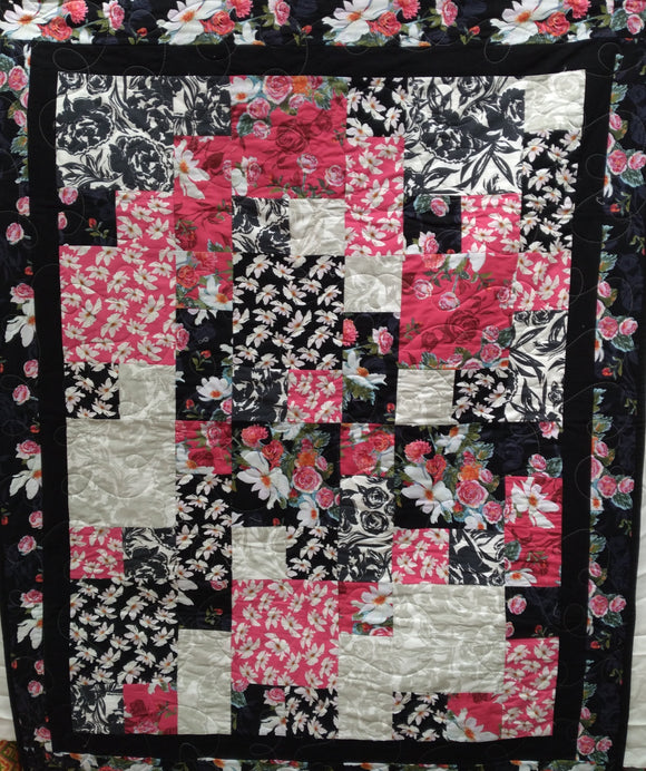 Rosealea Rose Block Of 5 Quilt Top Kit 49 By 60 Inches